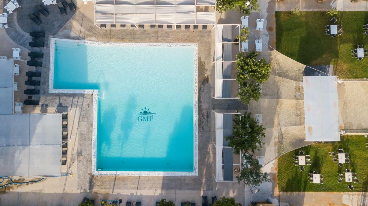 Buka Sandy Beach Meszíni Kültér fotó